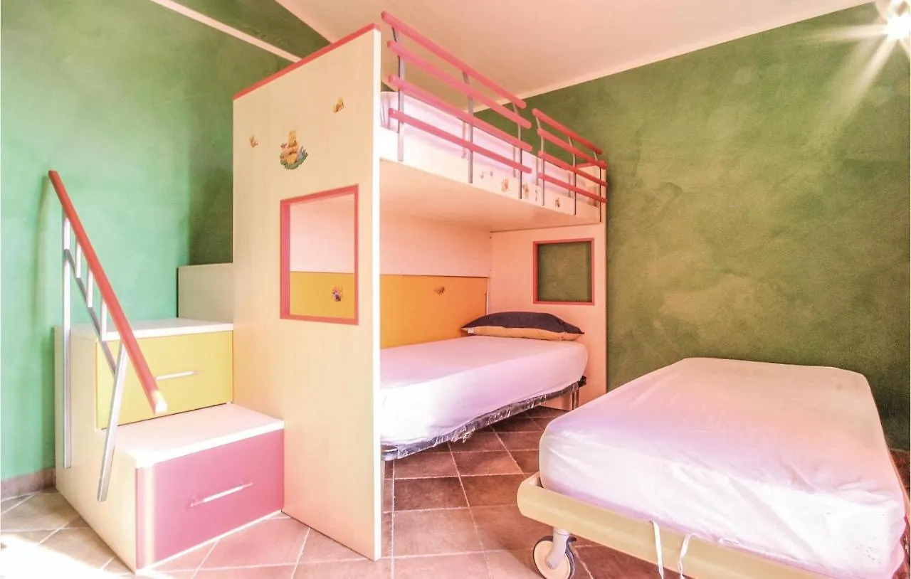 Villa Tourig Beach Mandra Capreria