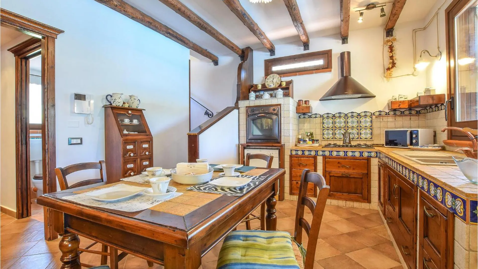 Villa Tourig Beach Mandra Capreria